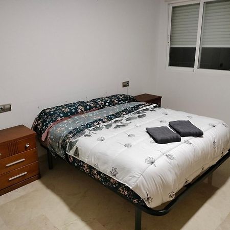 Apartamento Holiday Centre Deluxe Alicante Exterior foto