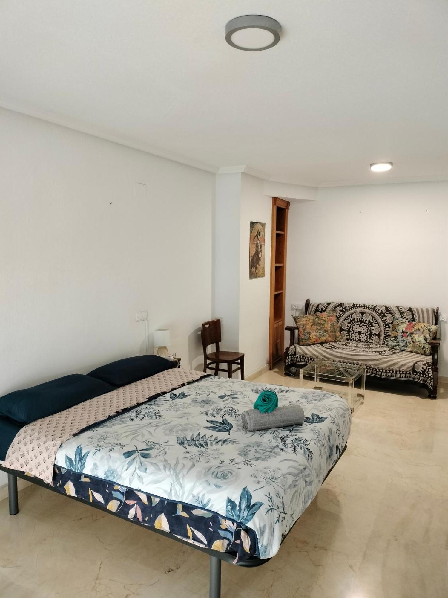 Apartamento Holiday Centre Deluxe Alicante Exterior foto