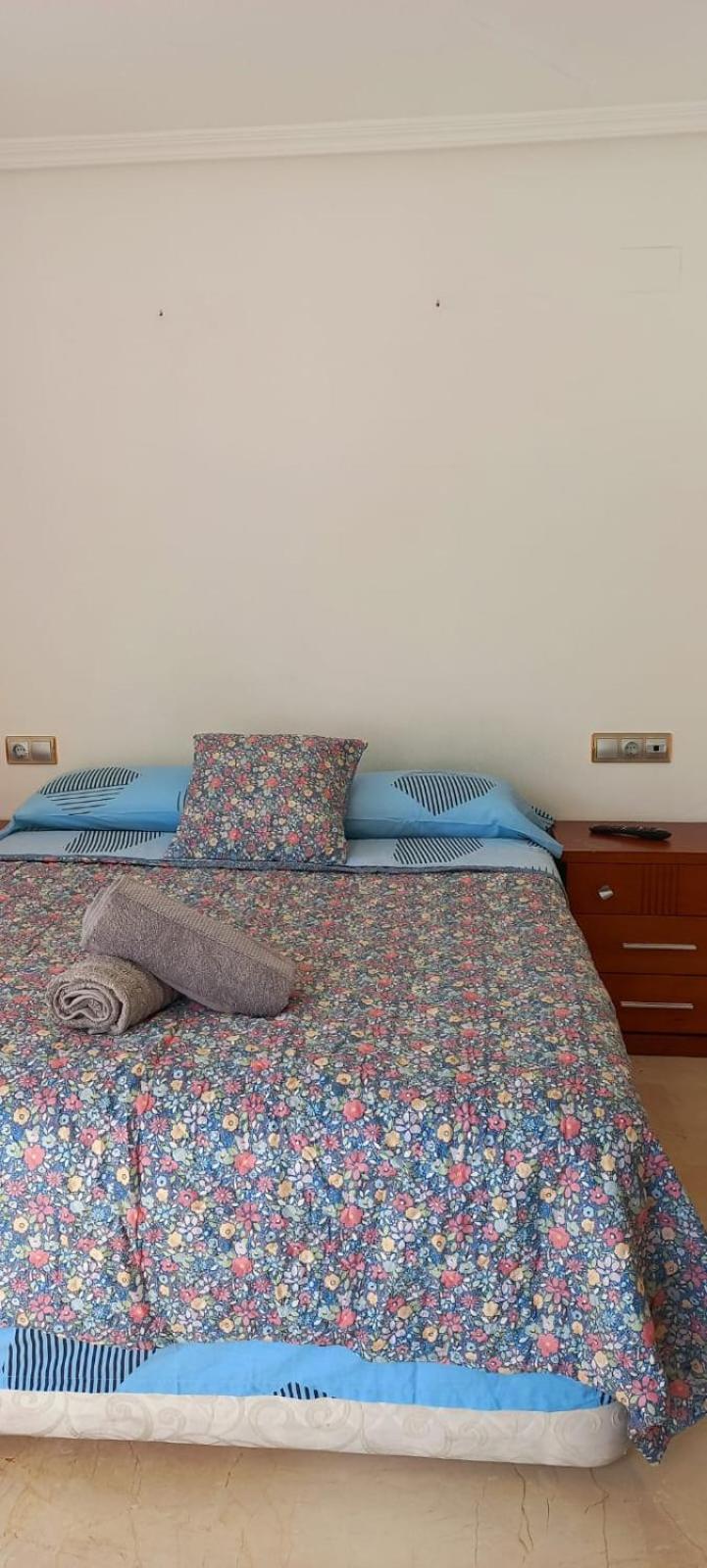 Apartamento Holiday Centre Deluxe Alicante Exterior foto