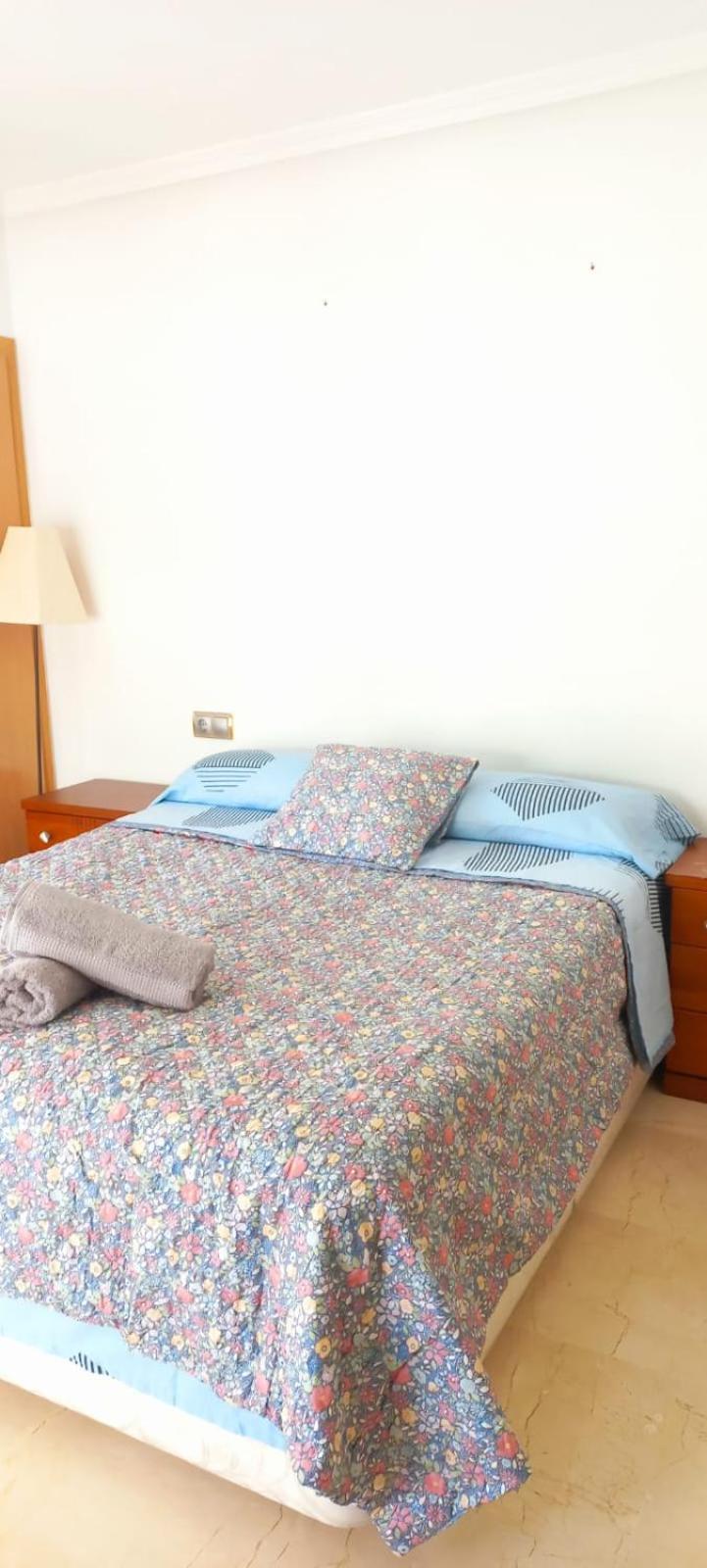 Apartamento Holiday Centre Deluxe Alicante Exterior foto
